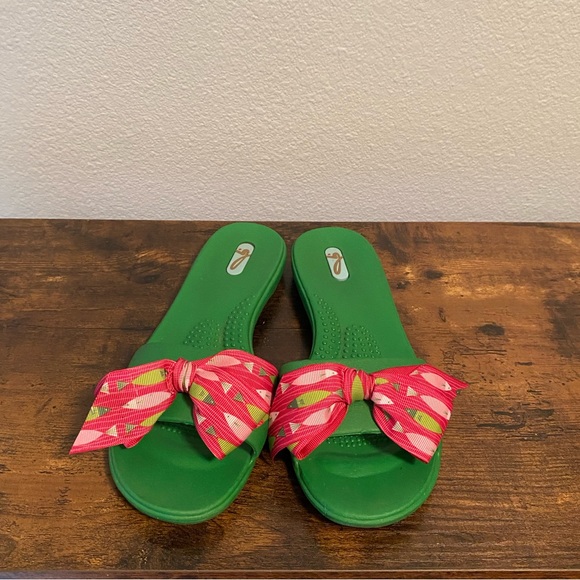 Okab Green Original Pink Bow Sandals - Picture 2 of 8